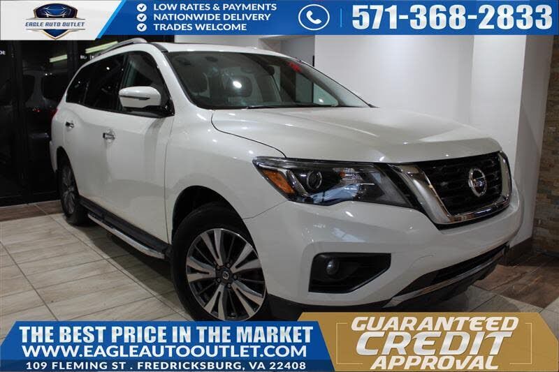 2017 NISSAN Pathfinder