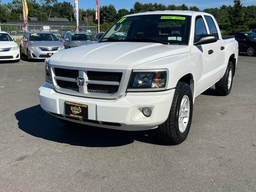 2011 DODGE Dakota