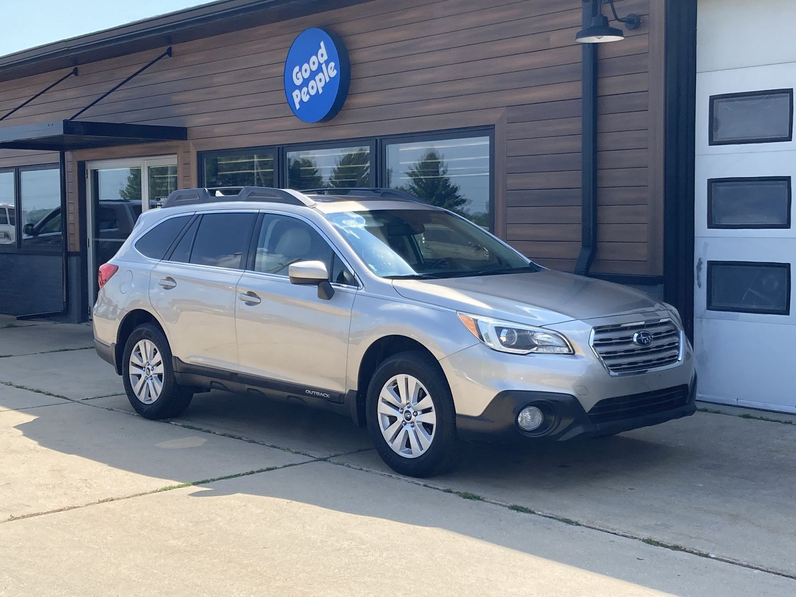 2015 SUBARU Outback