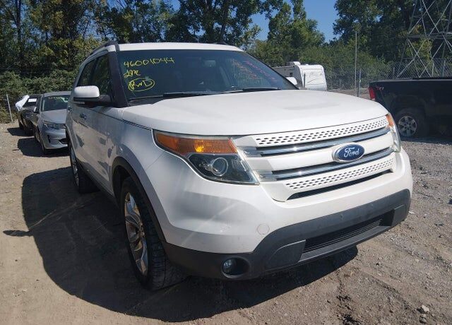 2014 FORD Explorer