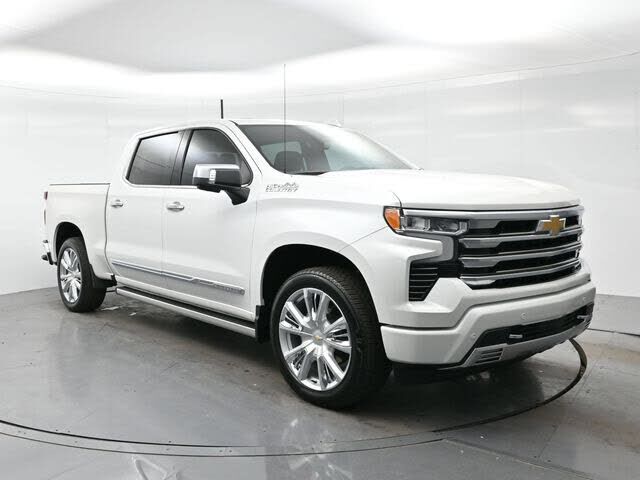 2025 CHEVROLET Silverado