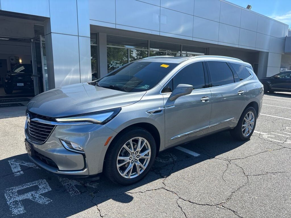 2023 BUICK Enclave