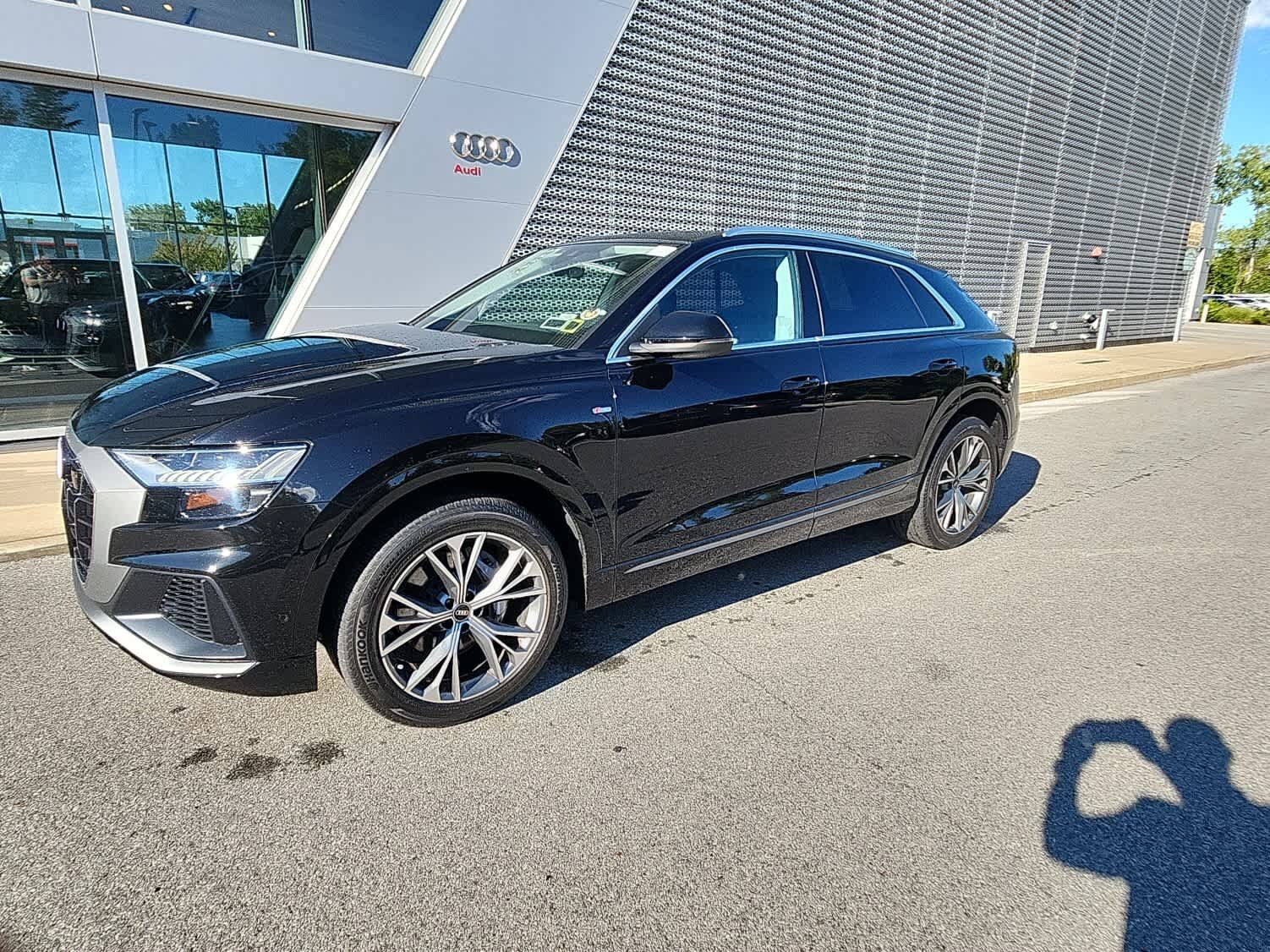 2023 AUDI Q8