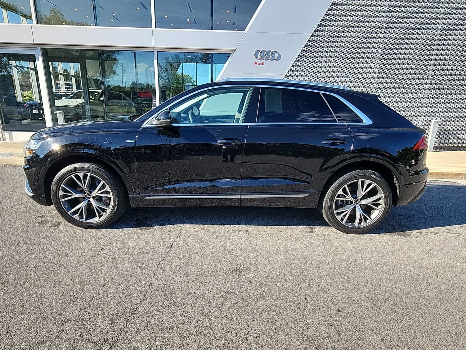 2023 Audi Q8