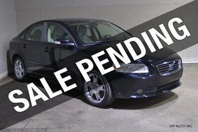 2010 VOLVO S40