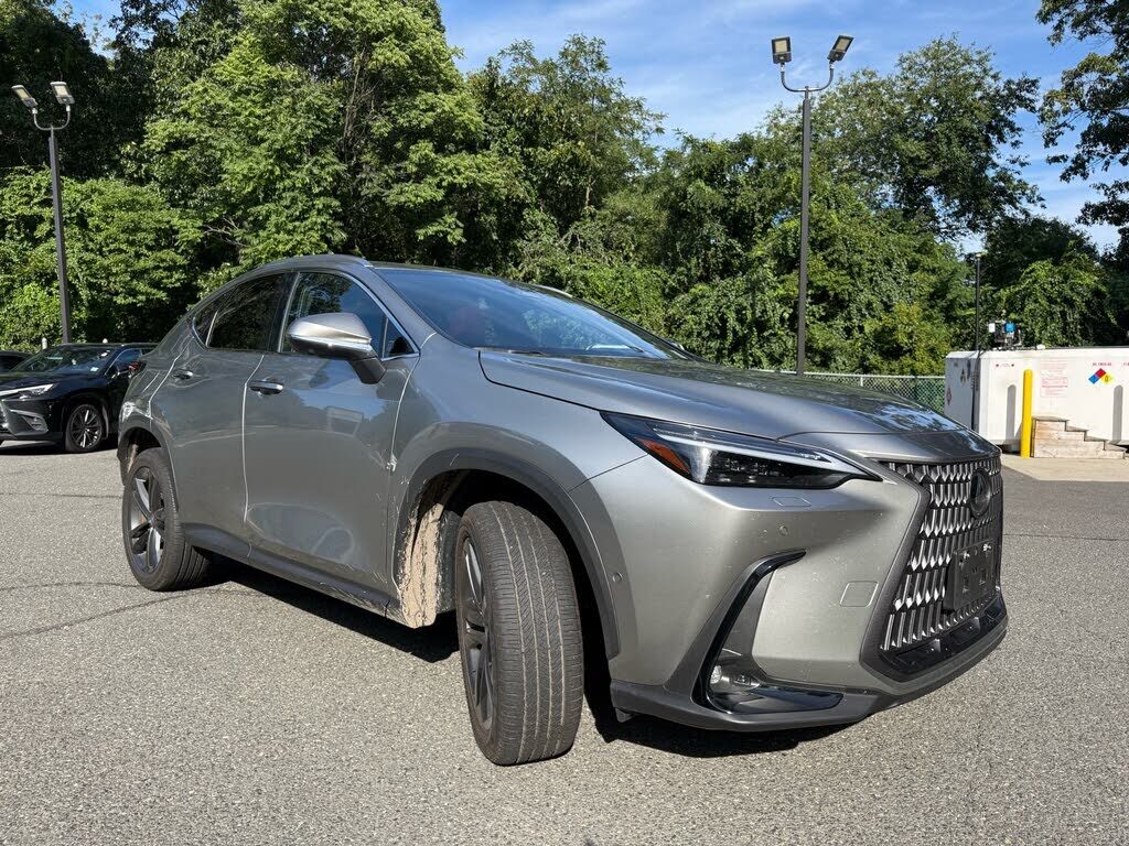2025 LEXUS NX
