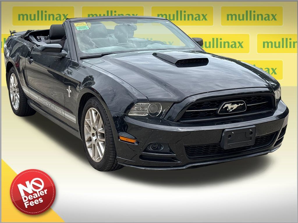 2013 FORD Mustang