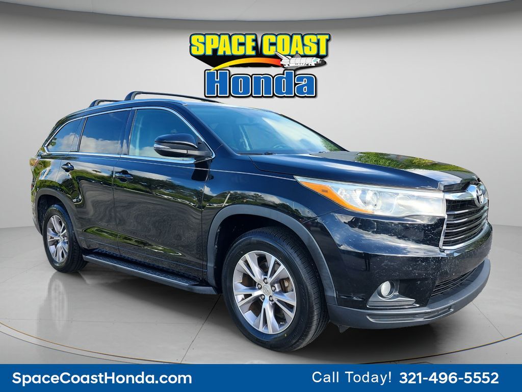 2015 TOYOTA Highlander