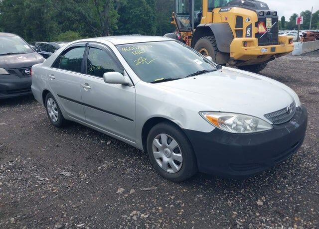 2002 TOYOTA Camry