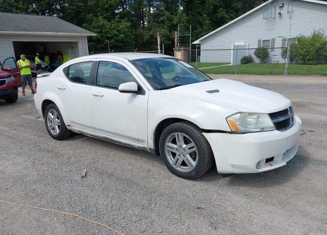 2010 DODGE Avenger