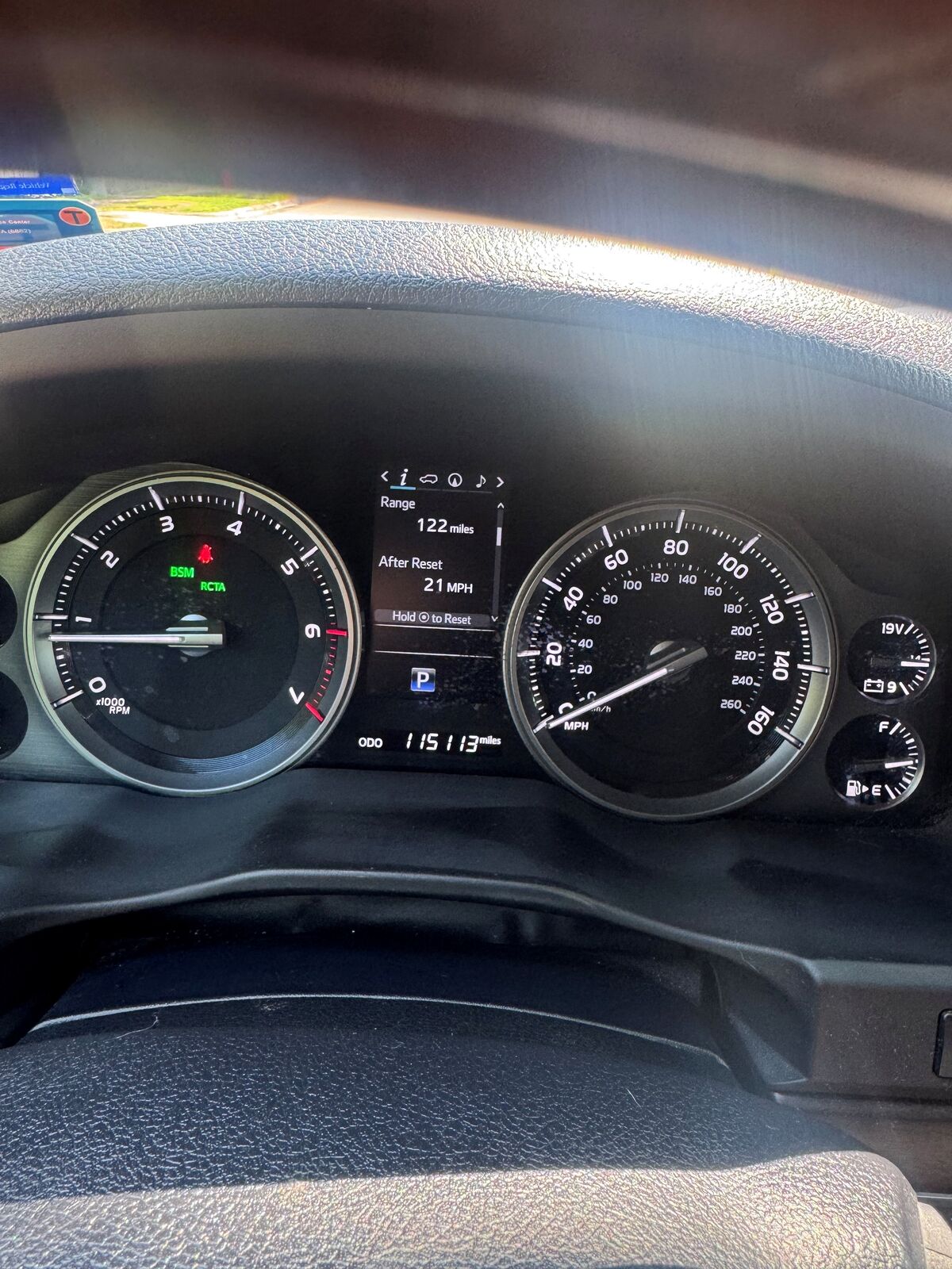 2017 TOYOTA Land Cruiser