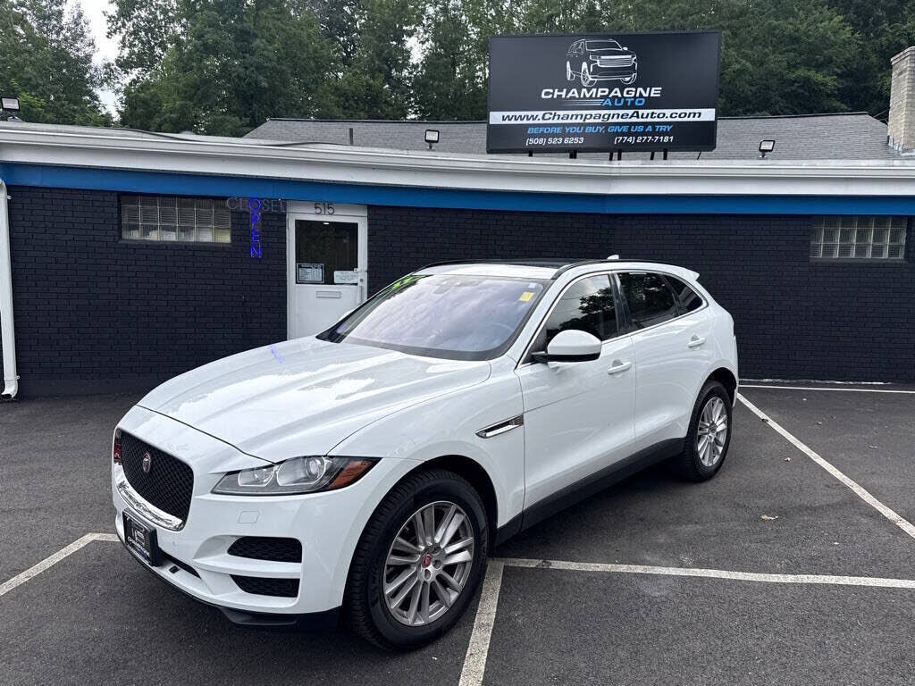 2017 JAGUAR F-Pace