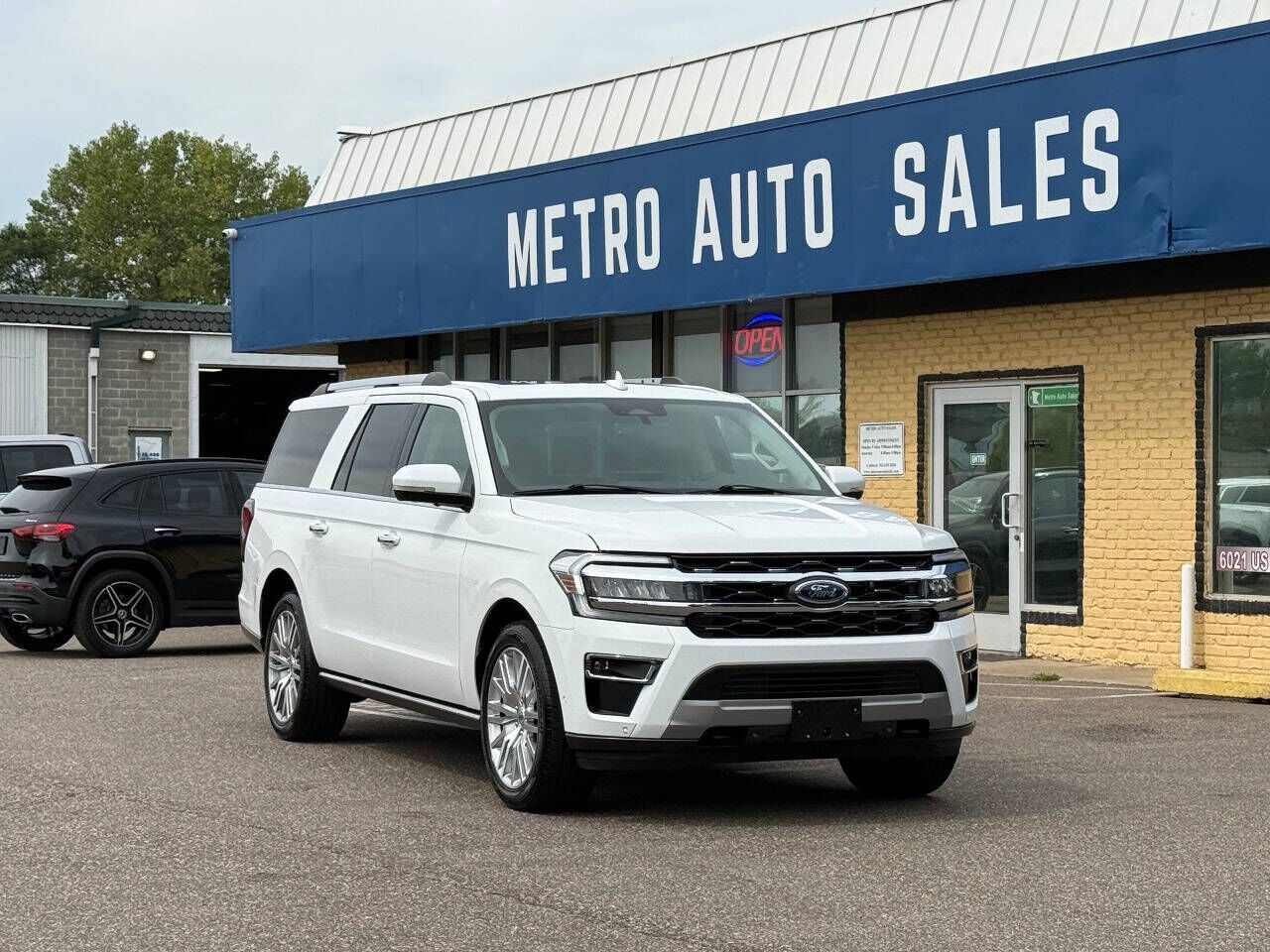 2022 FORD Expedition