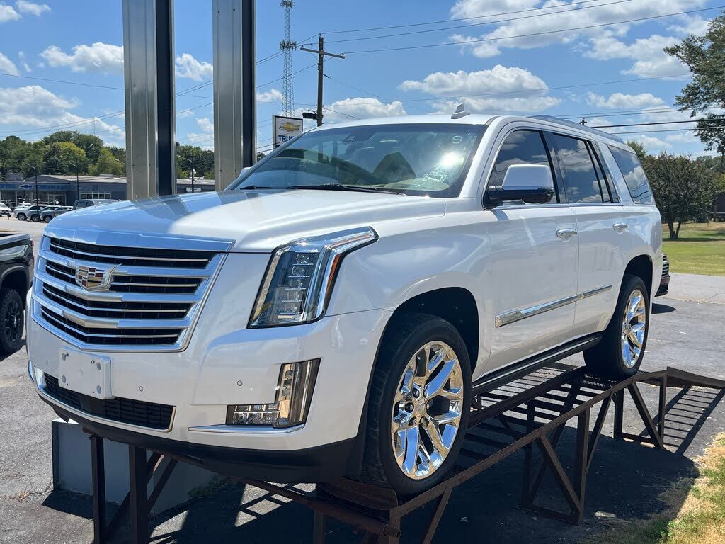 2016 CADILLAC Escalade