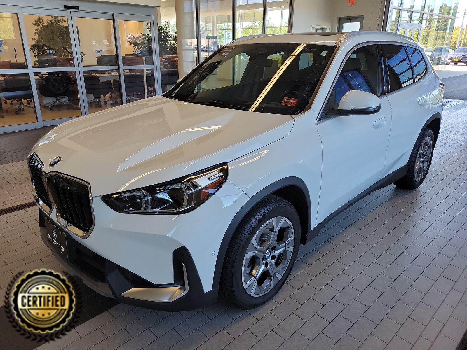 2023 BMW X1