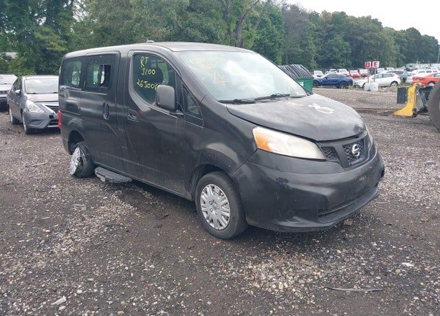 2016 NISSAN NV200