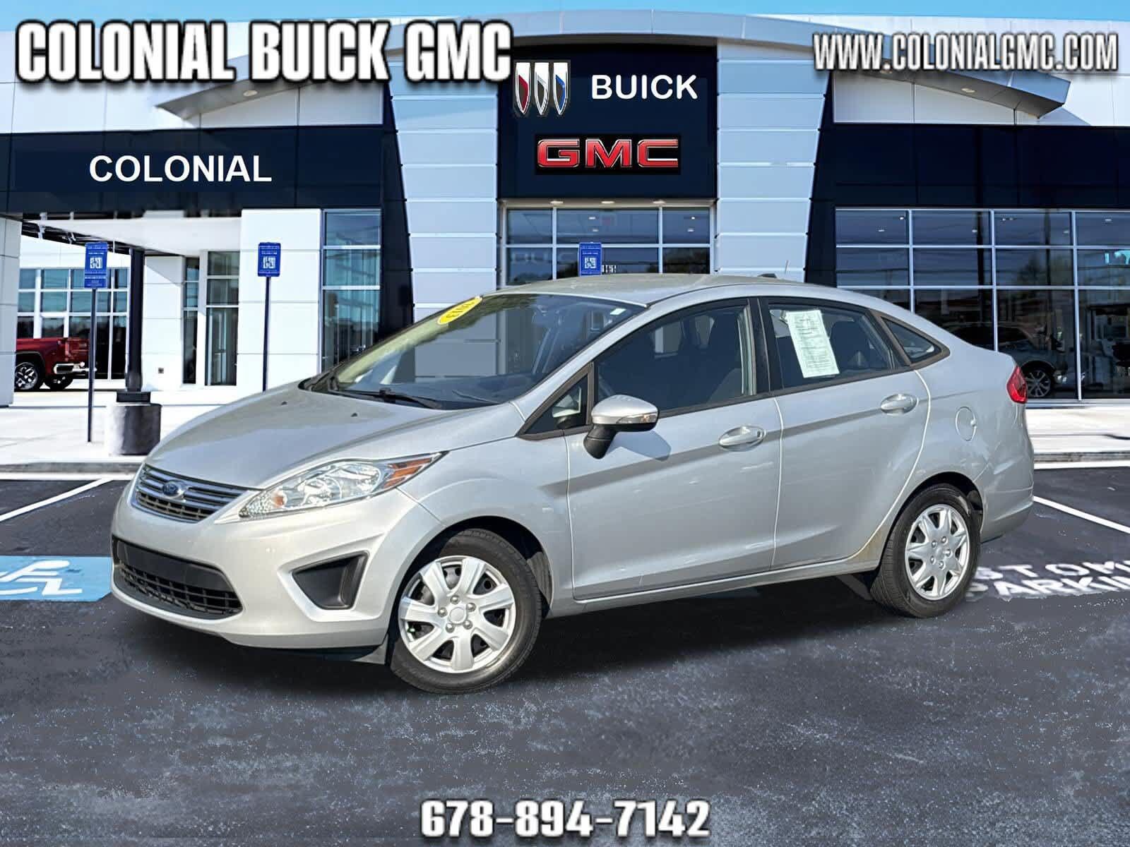 2013 FORD Fiesta