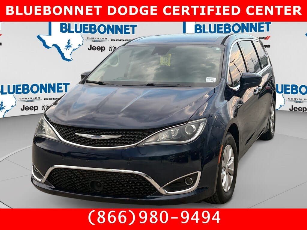 2019 CHRYSLER Pacifica