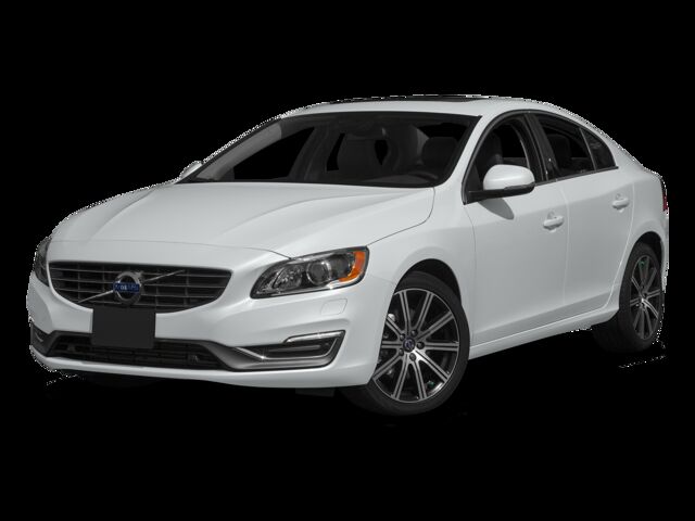 2015 VOLVO S60