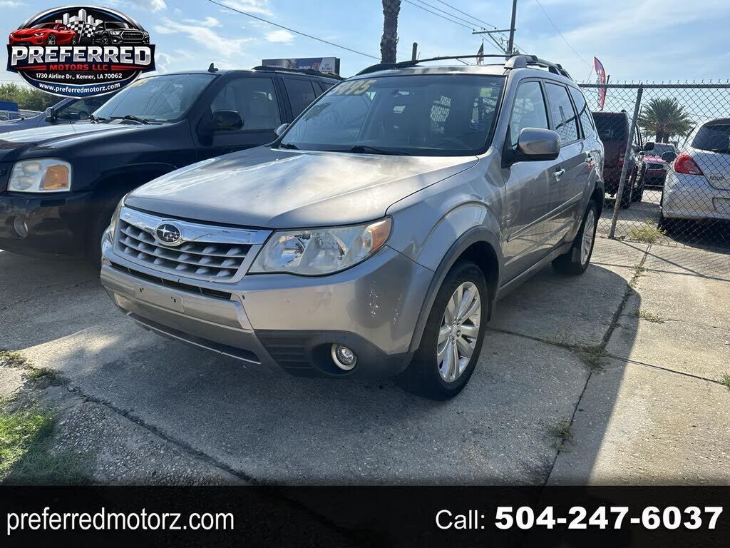 2011 SUBARU Forester