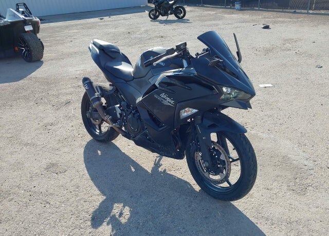2026 KAWASAKI Ninja