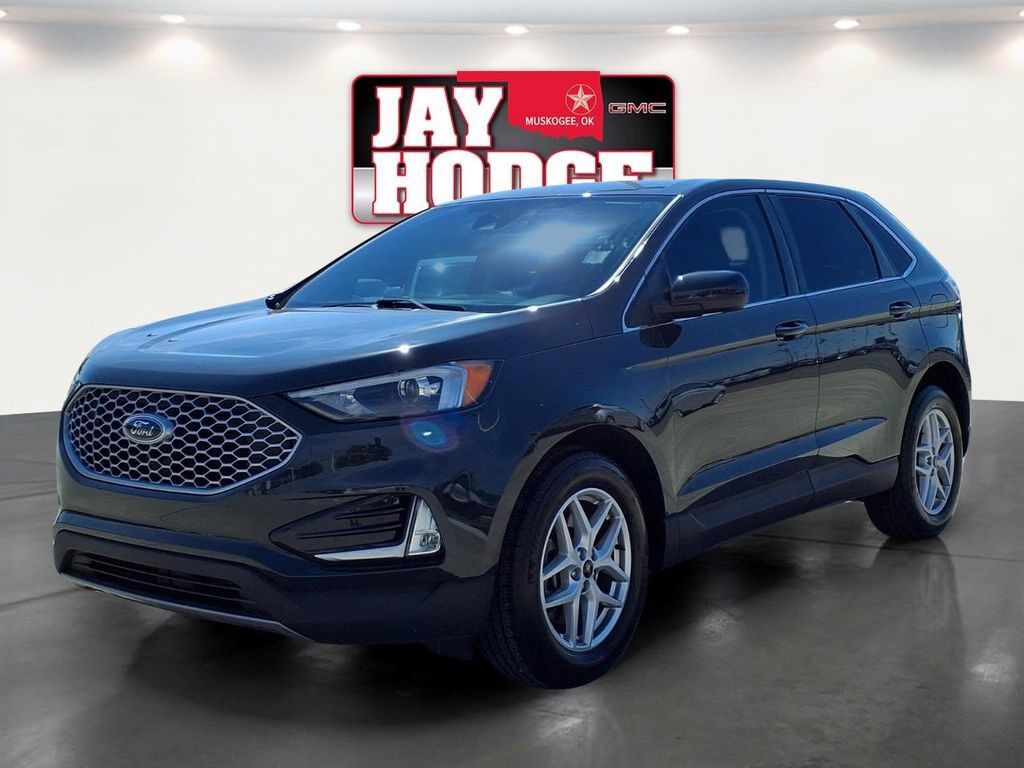 2023 FORD Edge