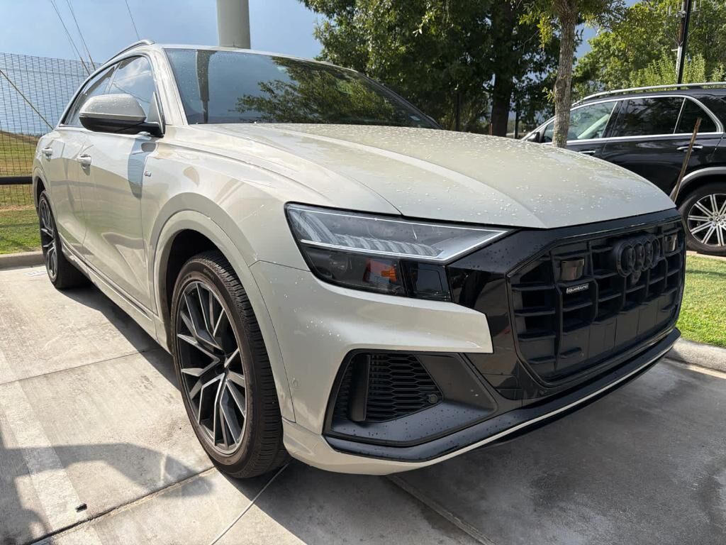 2021 Audi Q8