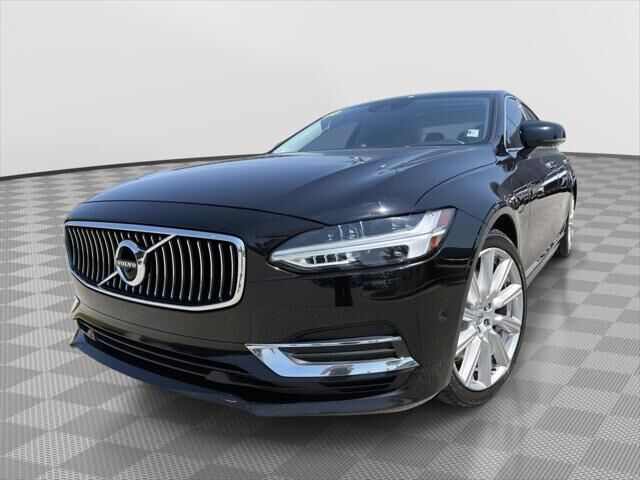 2019 VOLVO S90