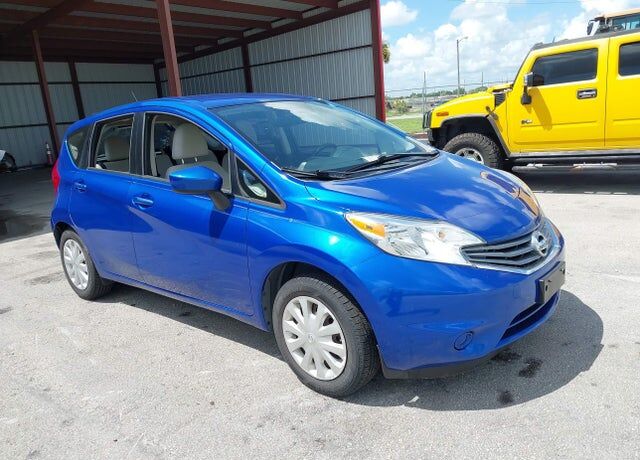 2016 NISSAN Versa