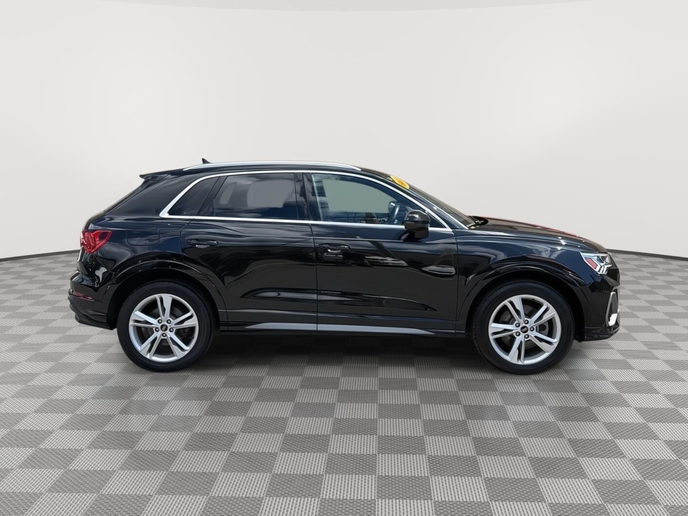 2023 Audi Q3