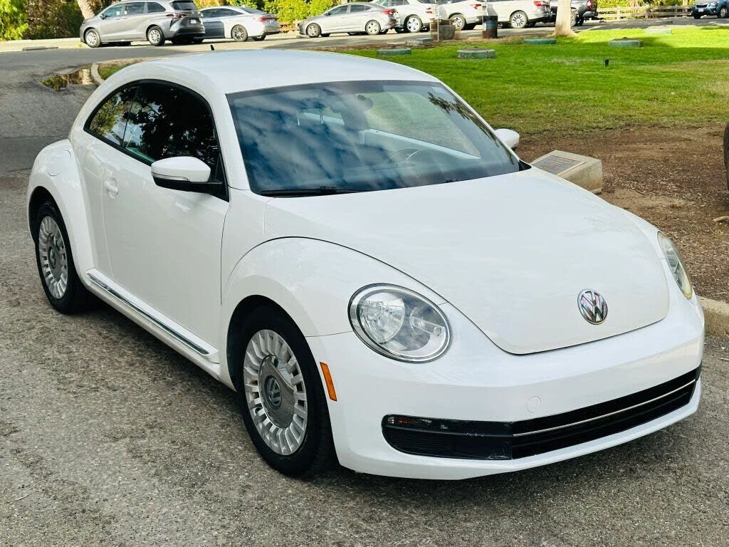 2013 VOLKSWAGEN Beetle