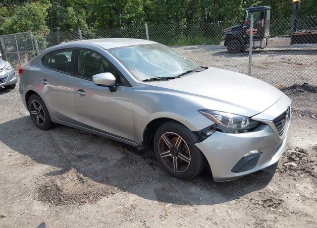 2014 MAZDA Mazda3