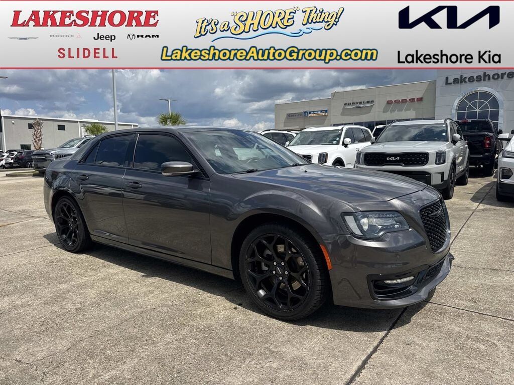 2022 CHRYSLER 300