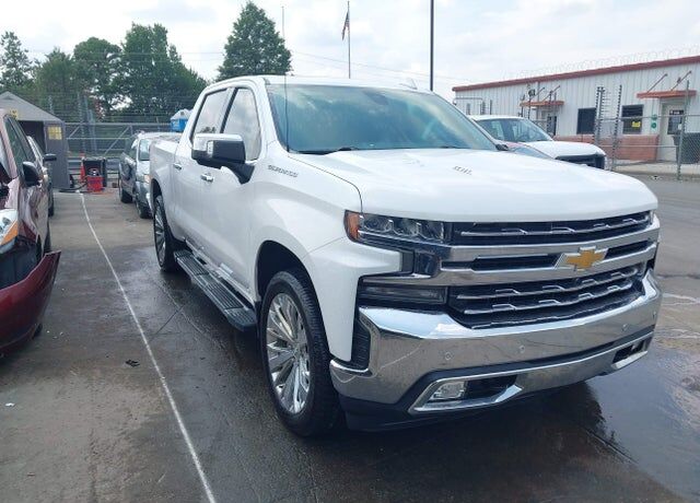 2021 CHEVROLET Silverado
