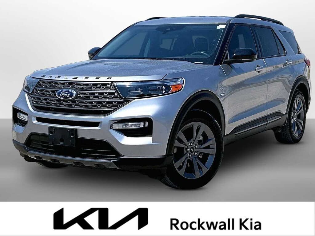 2022 FORD Explorer