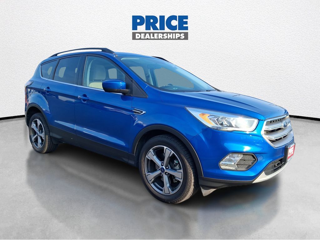 2017 FORD Escape