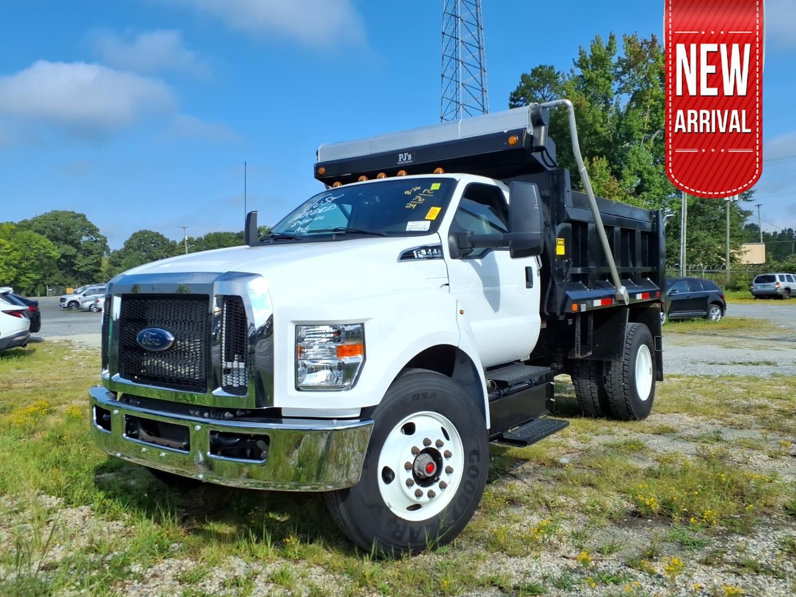 2024 FORD F-650