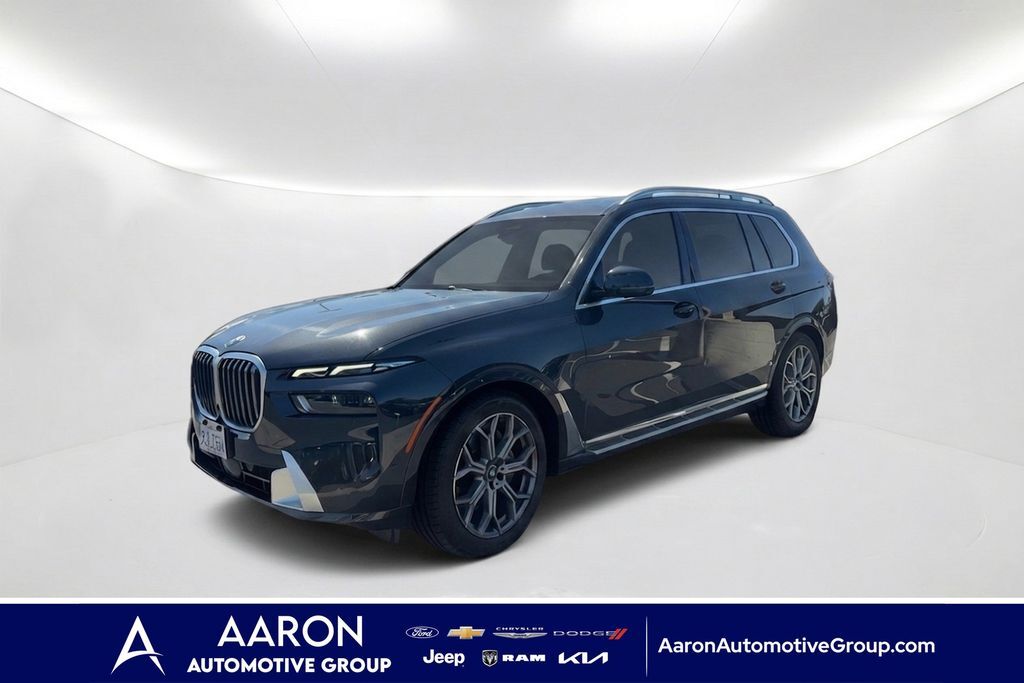 2024 BMW X7