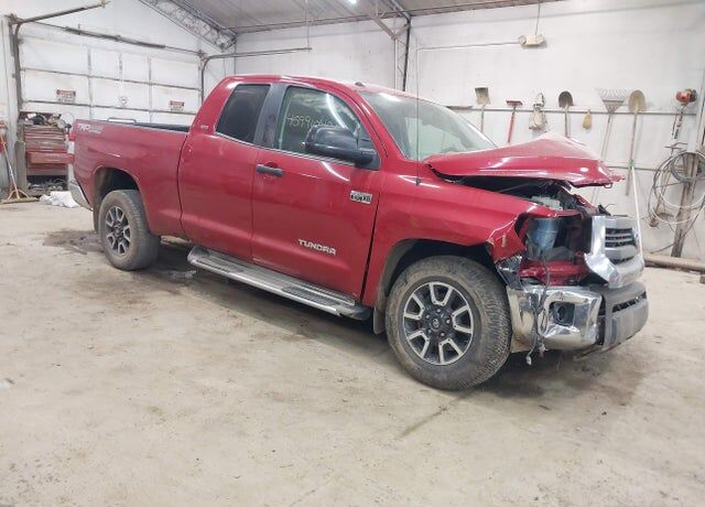 2015 TOYOTA Tundra