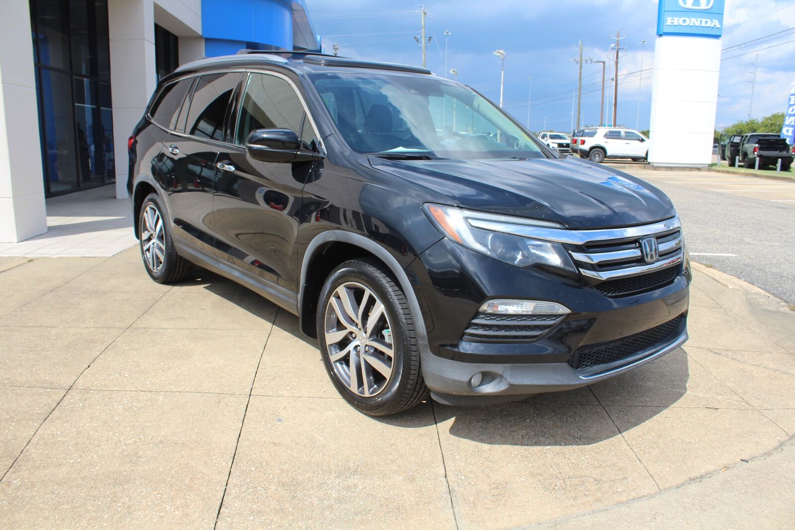 2017 HONDA Pilot