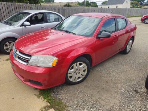 2013 DODGE Avenger