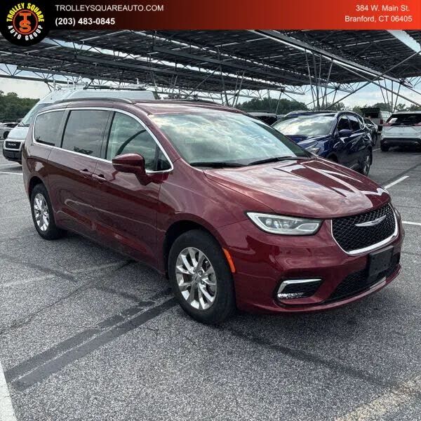 2022 CHRYSLER Pacifica