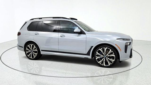 2024 BMW X7