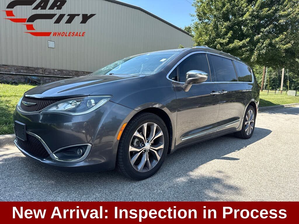 2019 CHRYSLER Pacifica