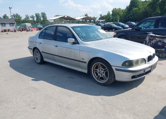 2000 BMW 5 Series