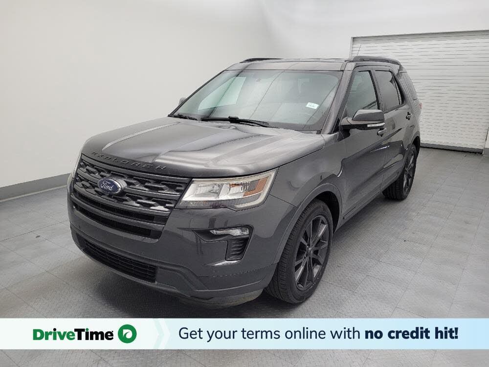 2018 FORD Explorer