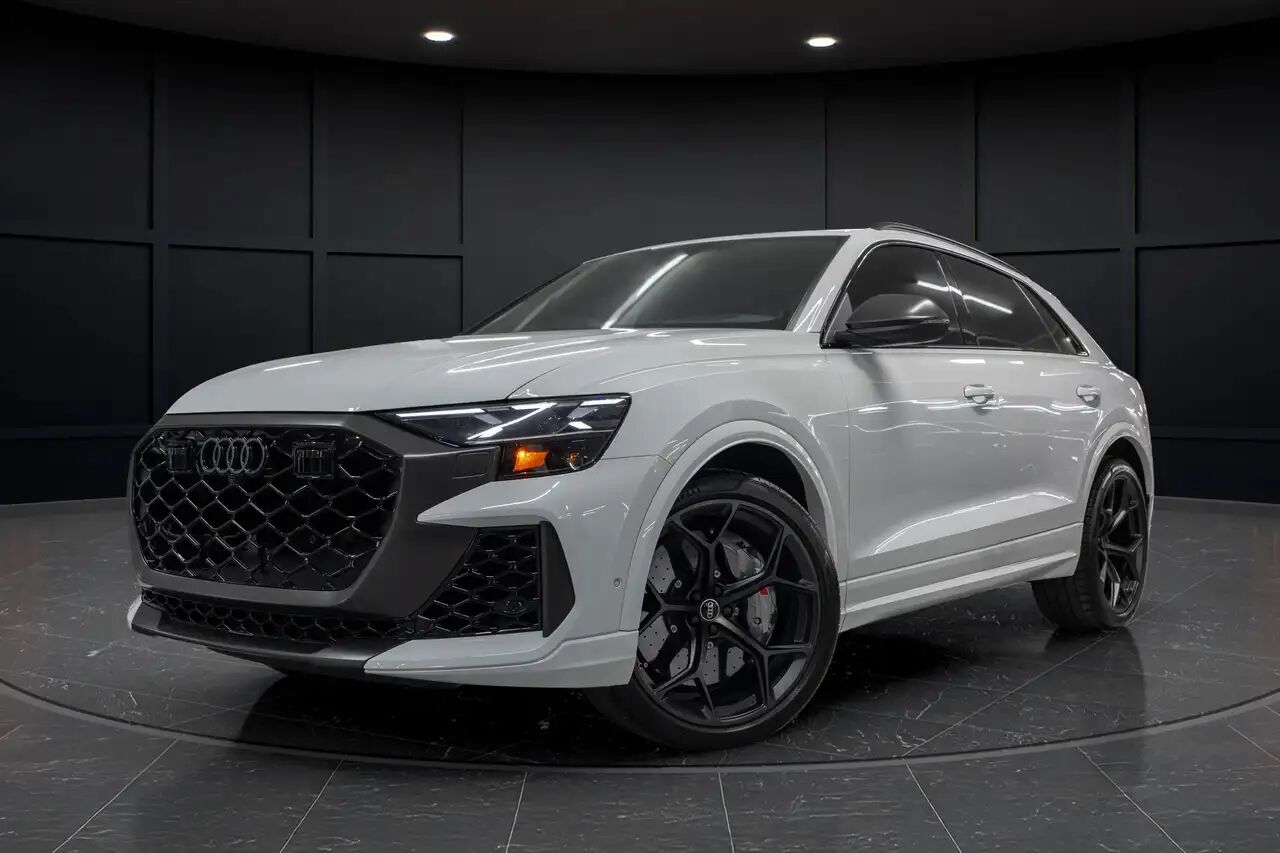 2025 Audi RS Q8