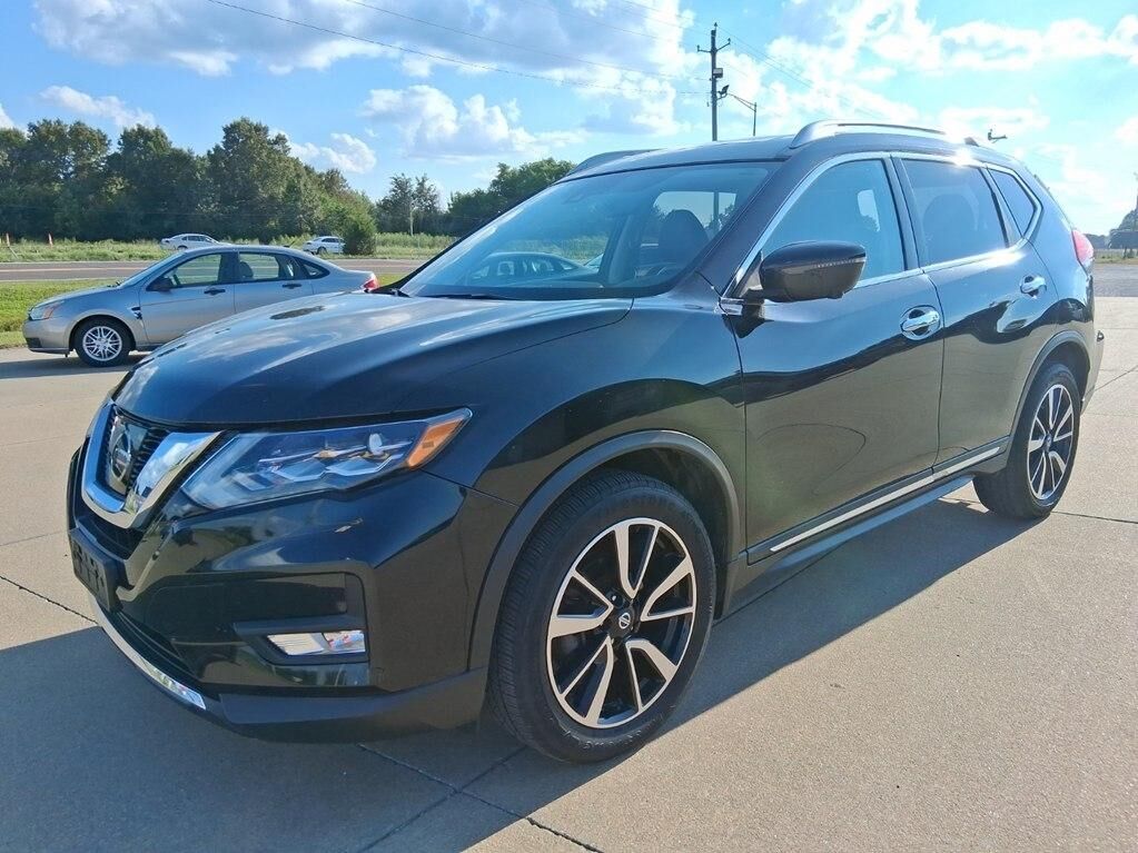 2017 NISSAN Rogue