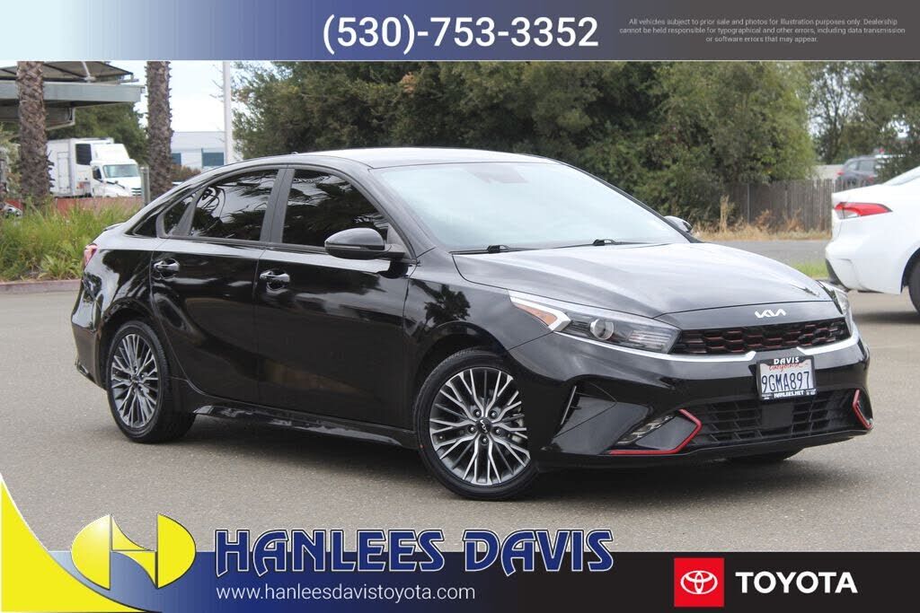 2023 KIA Forte