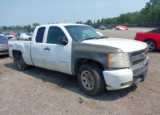 2011 CHEVROLET Silverado